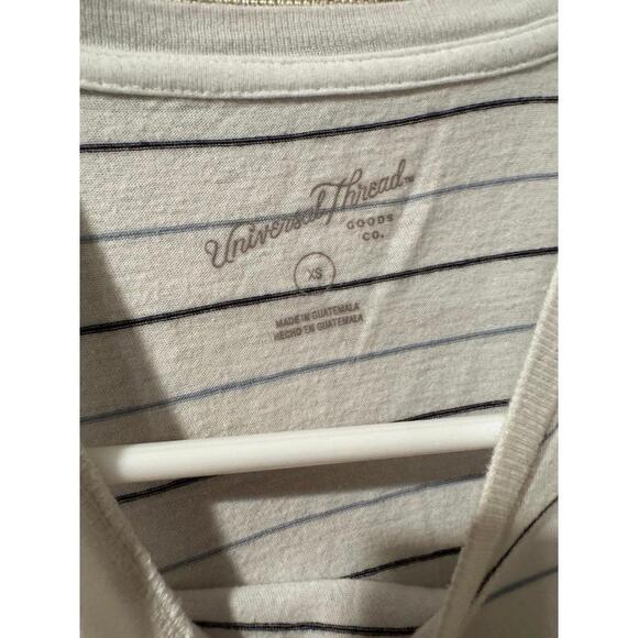 Striped universal thread tee - Picture 2 of 3